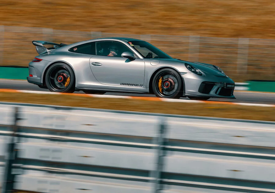 Jízda v Porsche GT3 či BMW M4 CSL