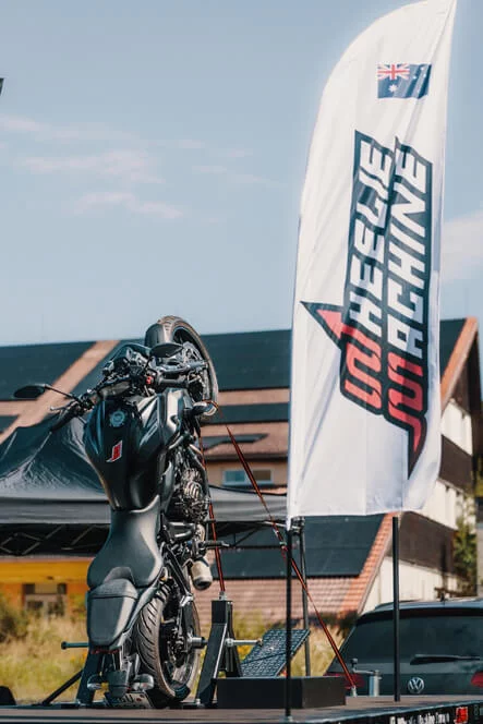 Kurz jízdy po zadním kole na trenažeru