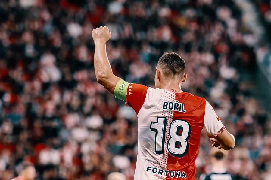 Fotbalový zážitek s výhledem na hvězdy: SK Slavia Praha