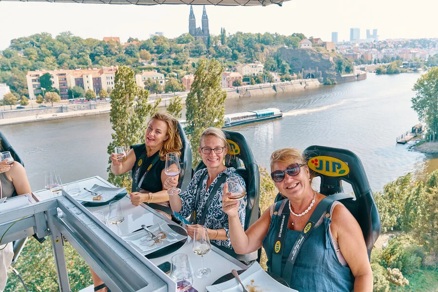 Tapas v oblacích pro dva