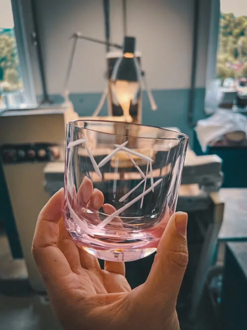 Brusičem skla na zkoušku