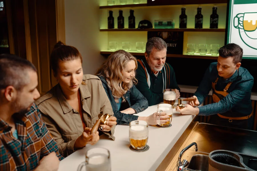 Pilsner Urquell Experience: prohlídka The Original Tour a škola čepovaní v Praze 