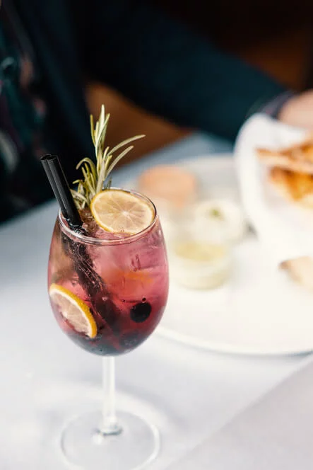 Pytloun Essence Aperitivo v restauraci Zlatý Kohout