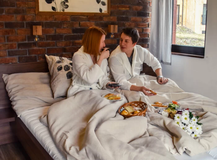 Romantická noc v luxusním seníku