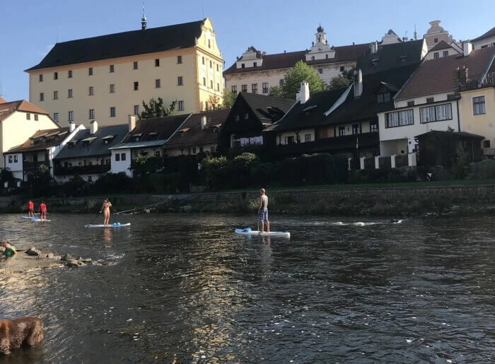 Výlet na paddleboardu s instruktorem