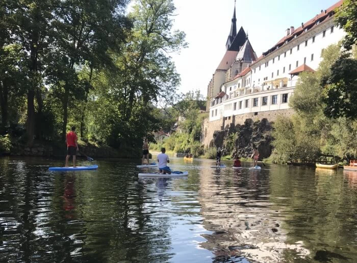 Výlet na paddleboardu pro dva do Zlaté Koruny