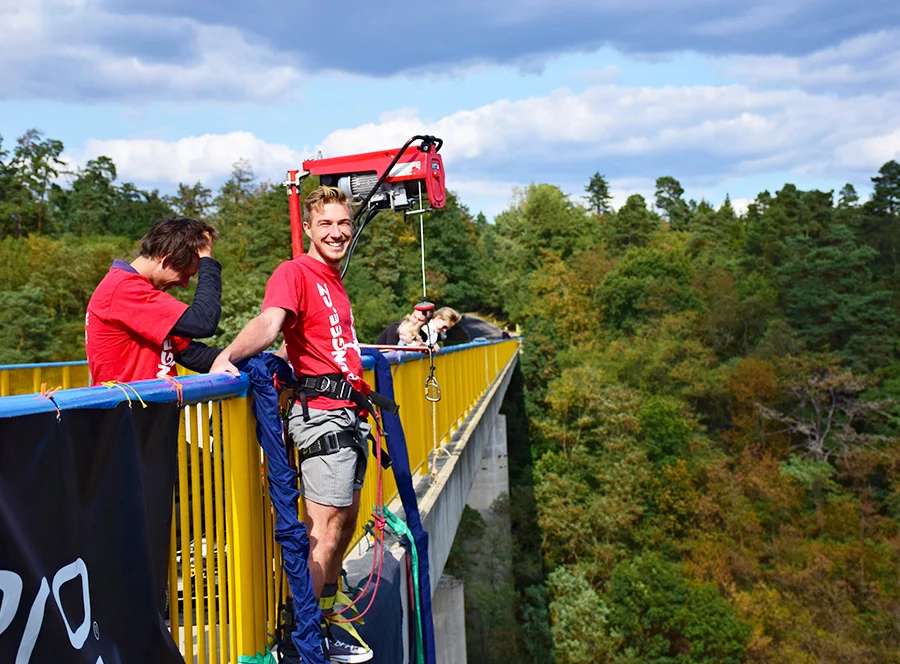 Bungee jumping Zvíkov