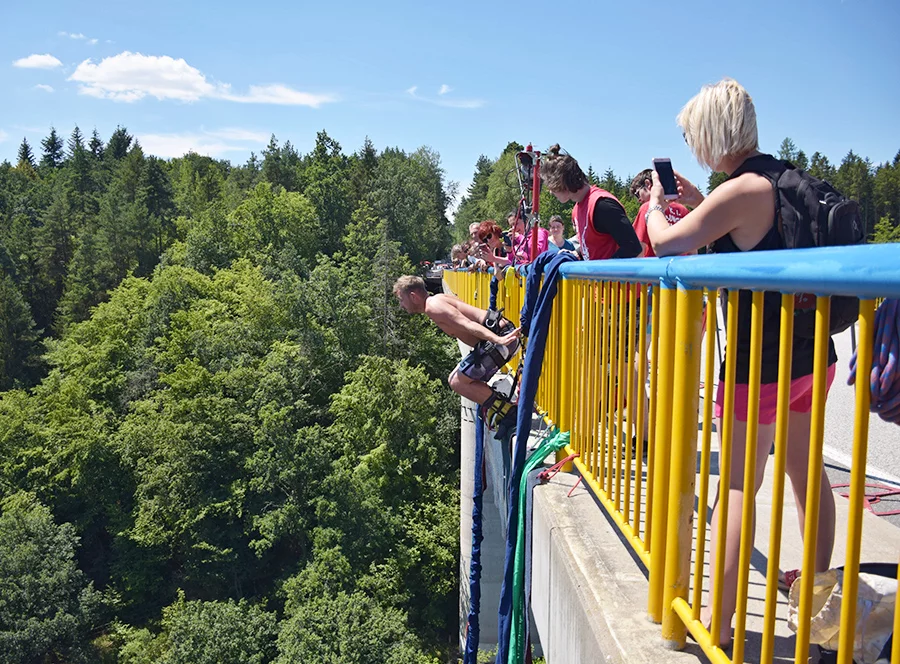 Bungee jumping Zvíkov