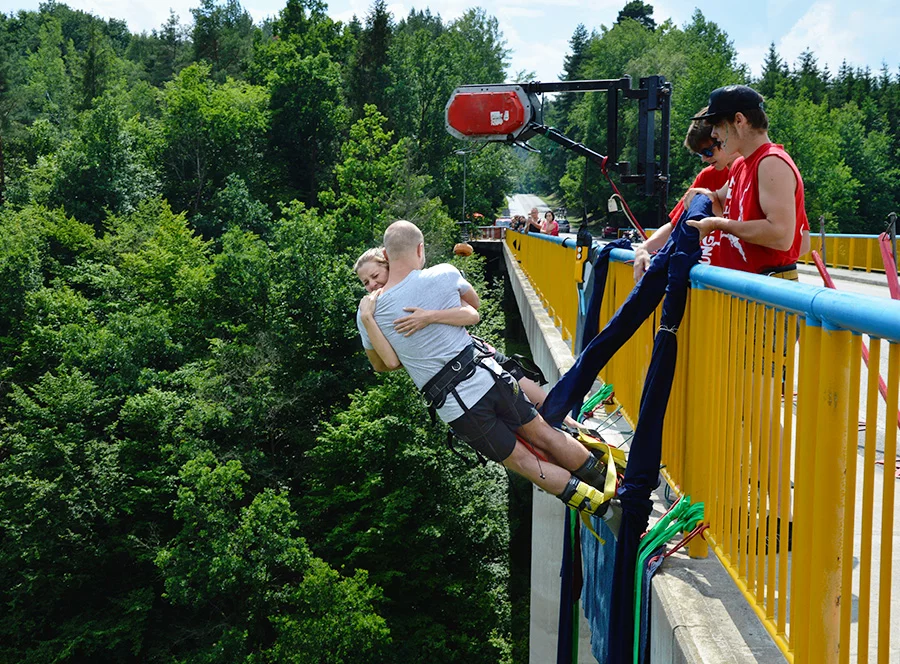 Bungee jumping Zvíkov