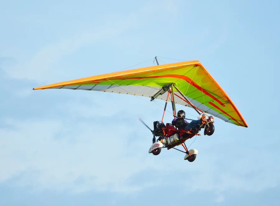 Pilotem motorového rogala