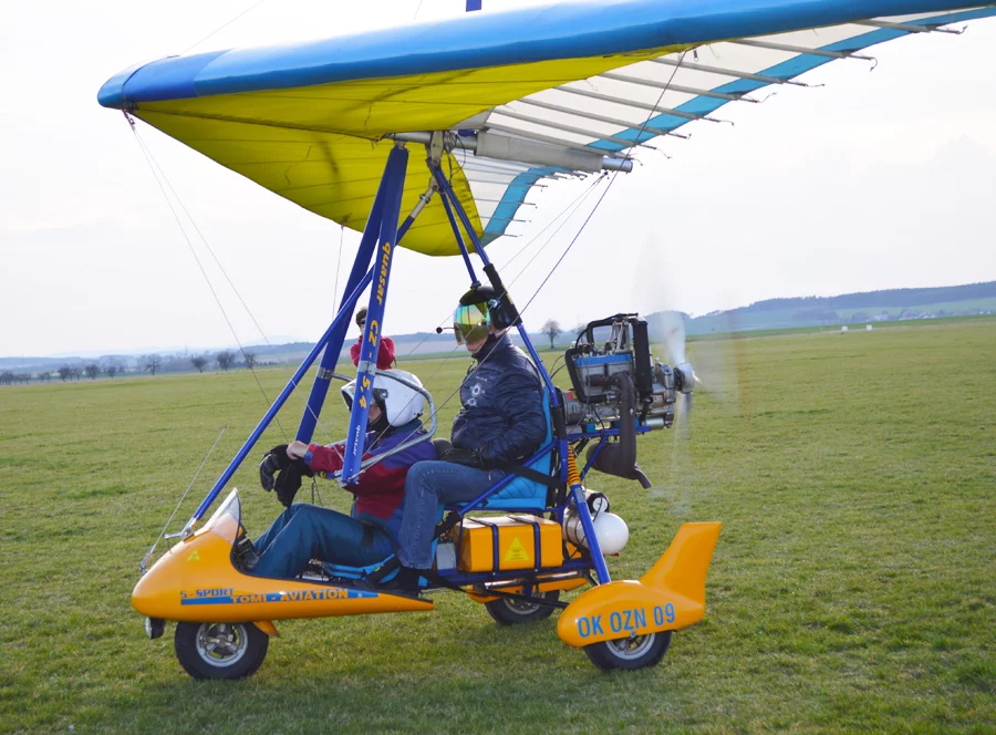 Pilotem motorového rogala