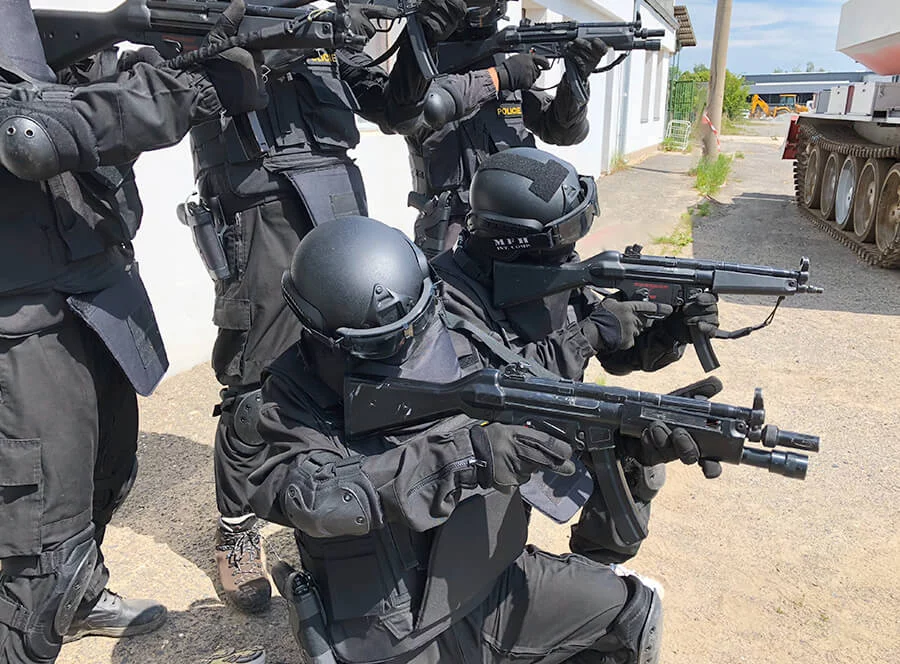 S.W.A.T. - premium