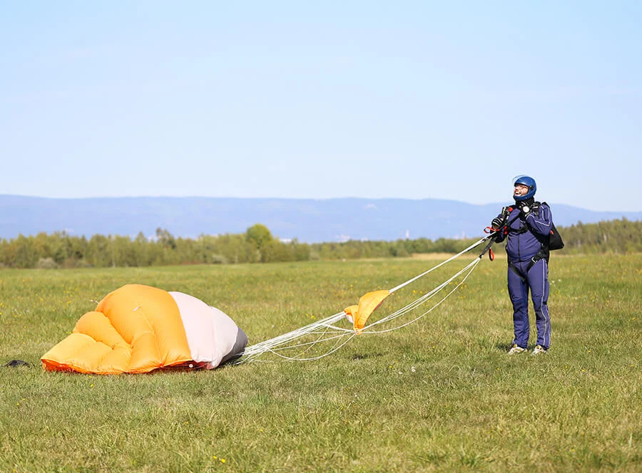 IAFF - Samostatný seskok z 4000m