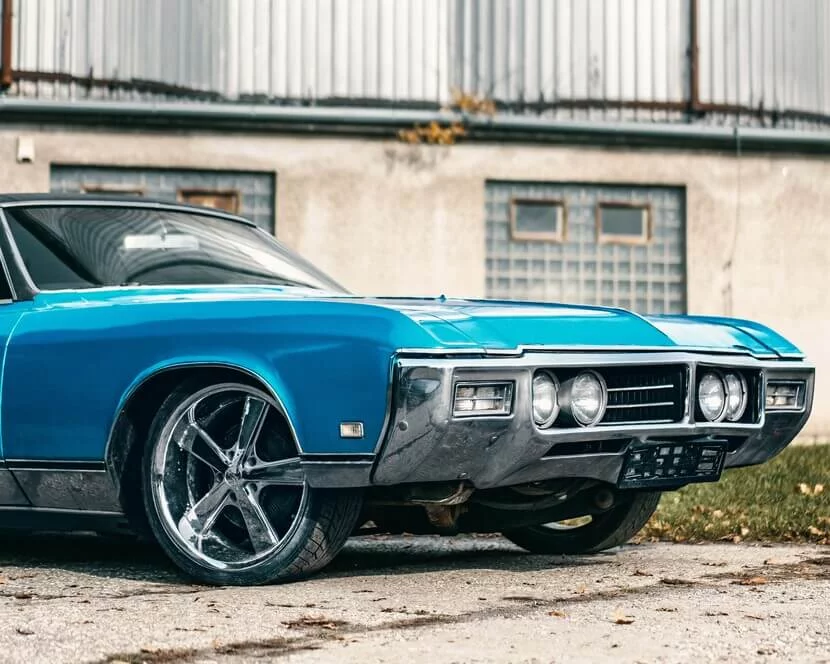 Pronájem Buick Riviera 1969: Pravý americký veterán