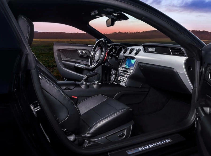 Jízda ve Ford Mustang GT 5.0 - 60 minut