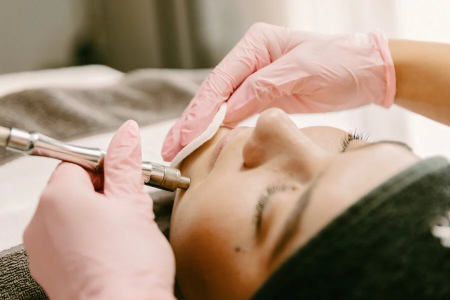 Nechte se hýčkat na Petra Clinic – 3000 Kč