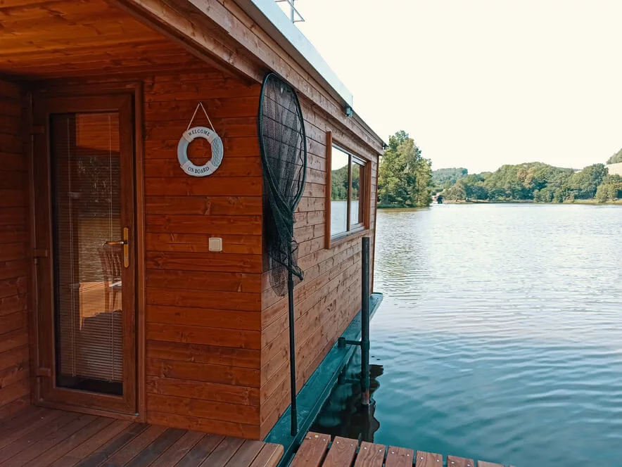 Pobyt na soukromém hausbótu s rybařením