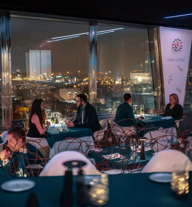 Degustační menu v Žižkovské věži - restaurace Oblaca