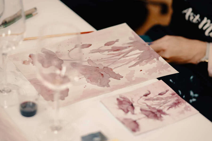 Degustace se sommelierem a malování vínem v Mikulově