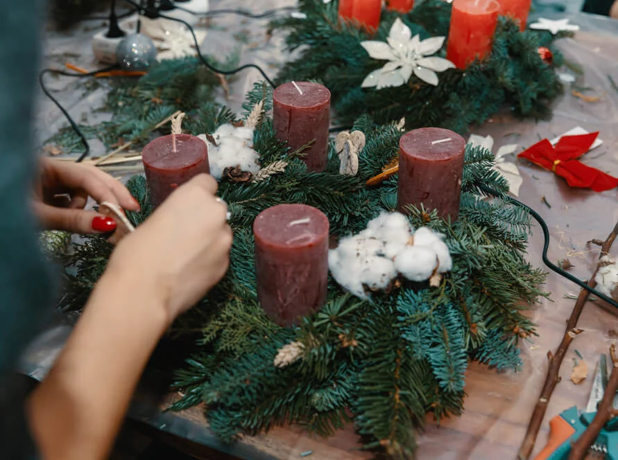 Výroba adventních věnců