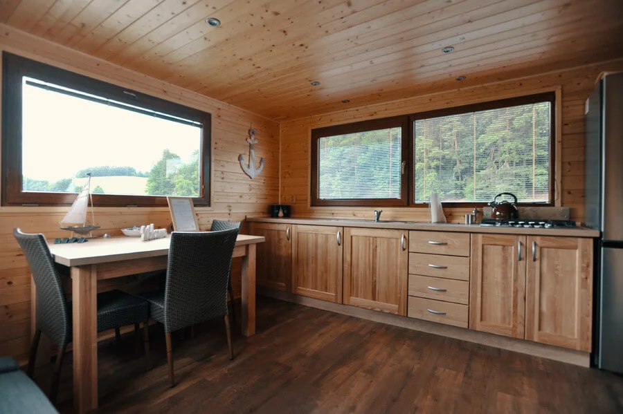 Pobyt na soukromém hausbótu s rybařením