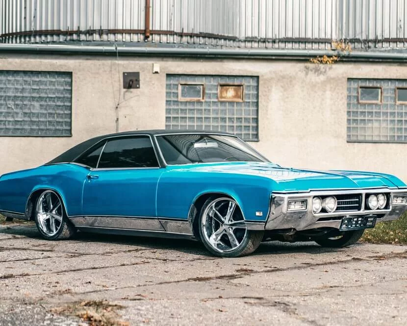 Pronájem Buick Riviera 1969: Pravý americký veterán