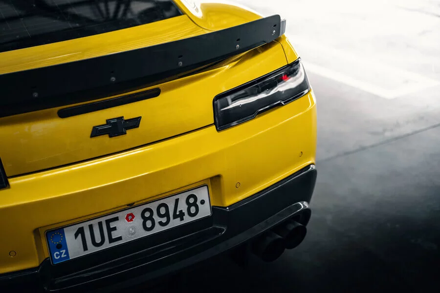 Pronájem Chevroletu Camaro SS: zlatá edice