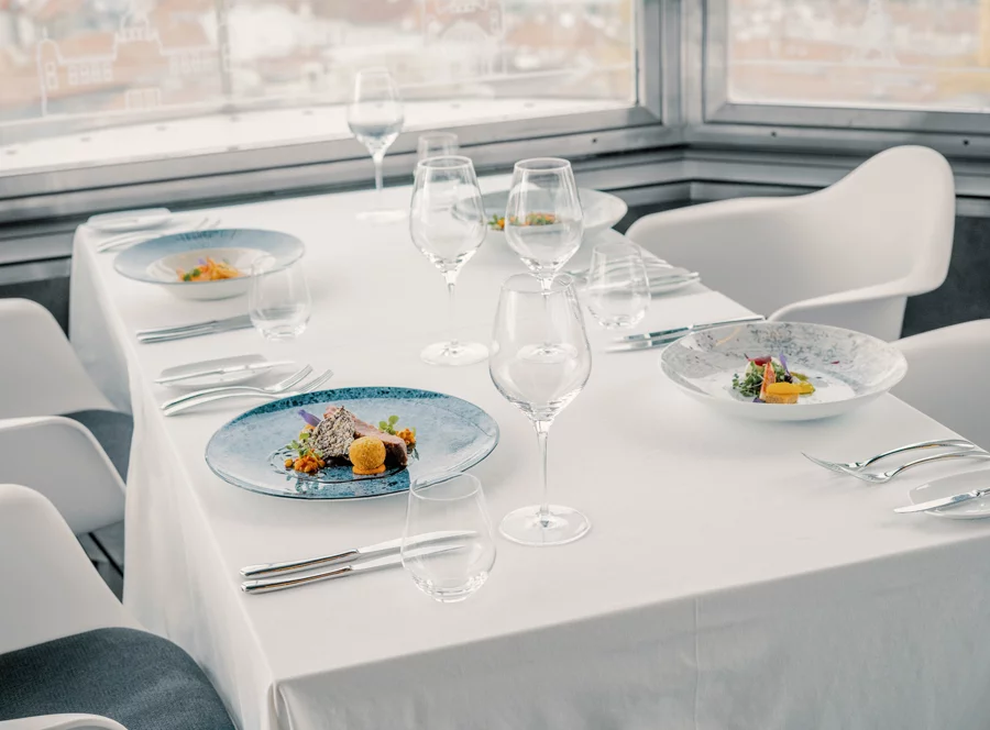 Degustační menu v Žižkovské věži 
