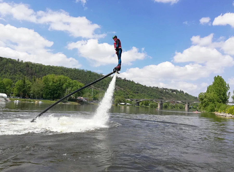 Flyboarding - 20 minut
