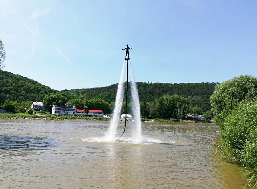 Flyboarding - 20 minut