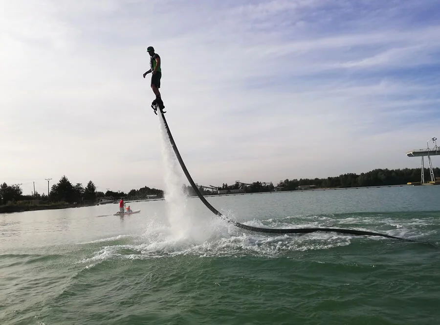 Flyboarding - 20 minut