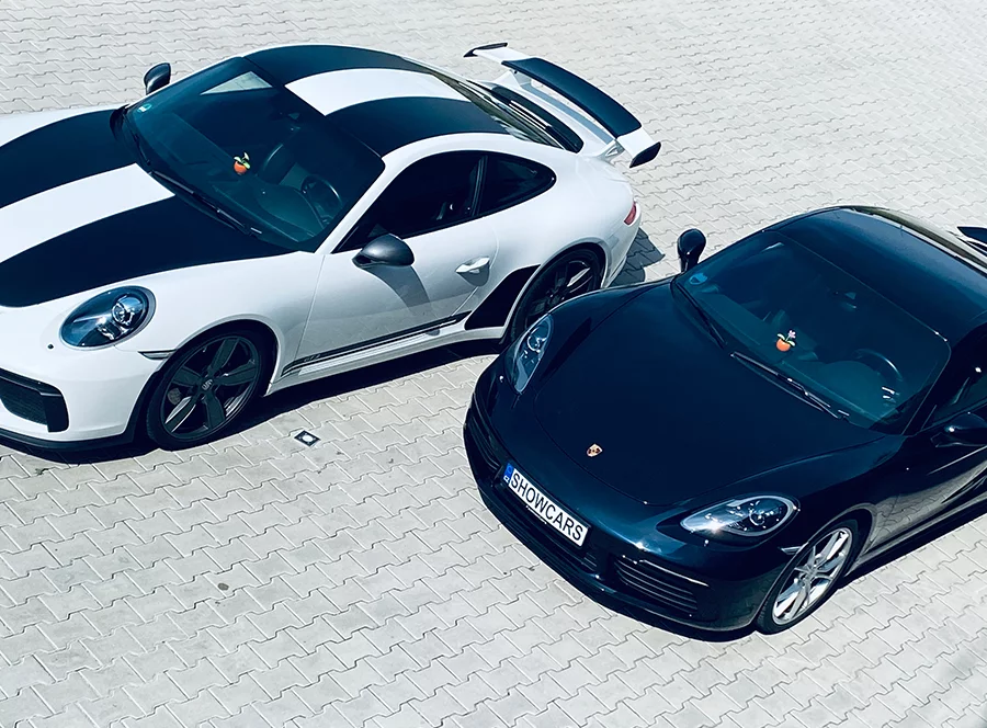 Jízda v Porsche 911 KIT vs. Porsche 911 GT3