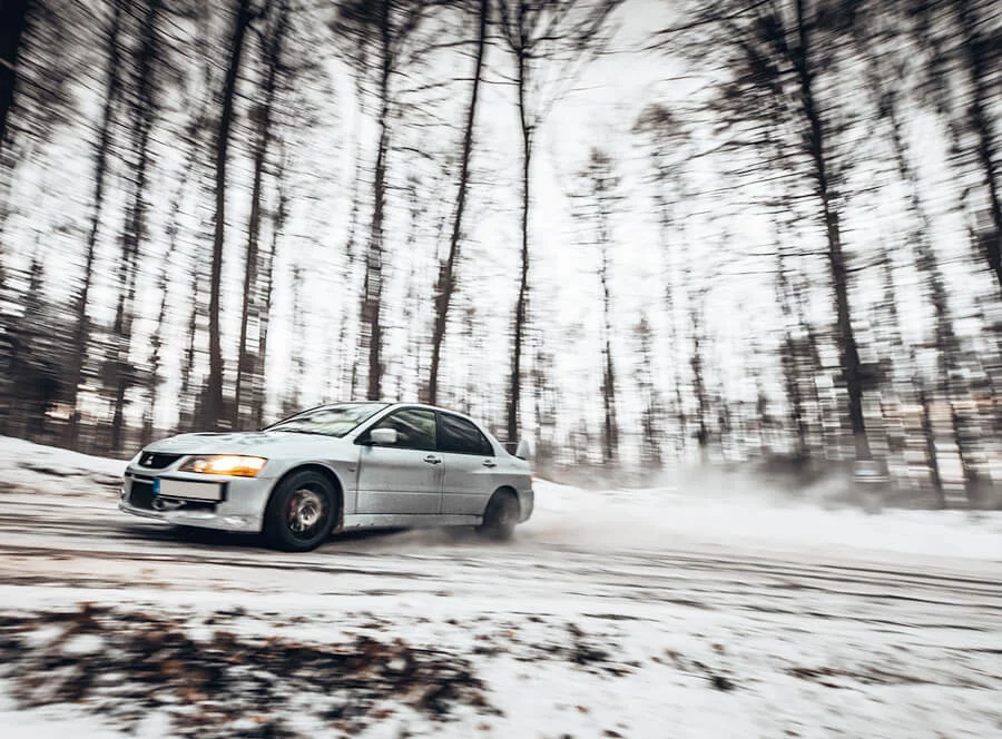 Jízda v Mitsubishi Lancer EVO IX