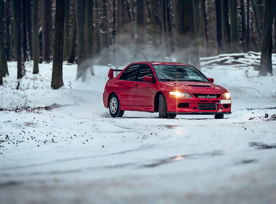 Jízda v Mitsubishi Lancer EVO IX