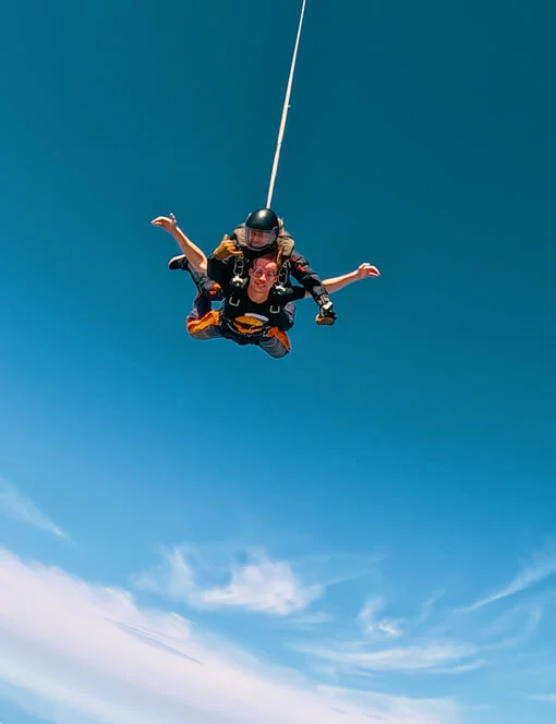 Tandemový seskok s videem a selfie záběry