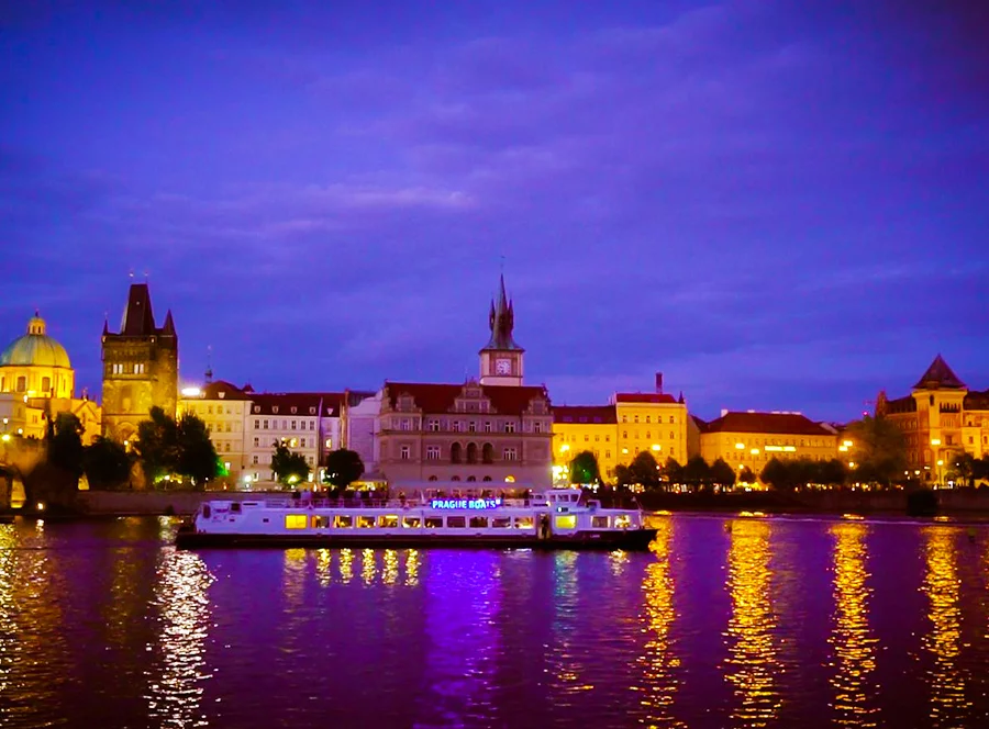 Ekoplavba na lodi Marie d´ Bohemia s Proseccem
