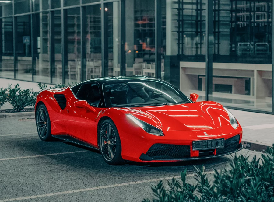 Ferrari 488 GTB vs. Lamborghini LP560 - 40 minut