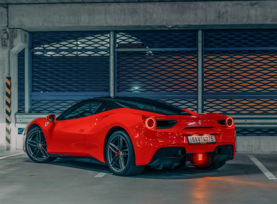 Jízda ve Ferrari 488 - 10 minut