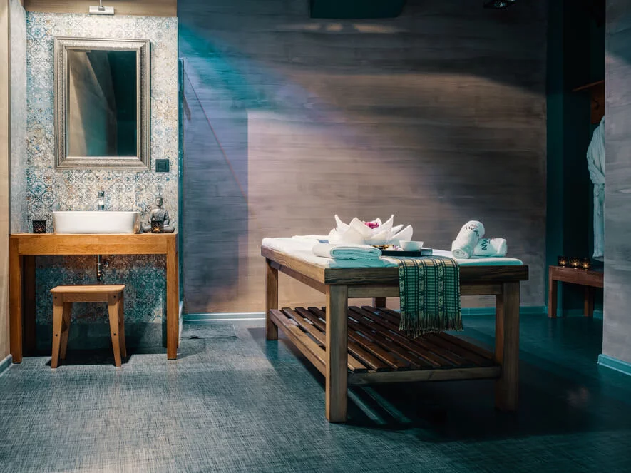 Thajská office masáž v Hluboké nad Vltavou