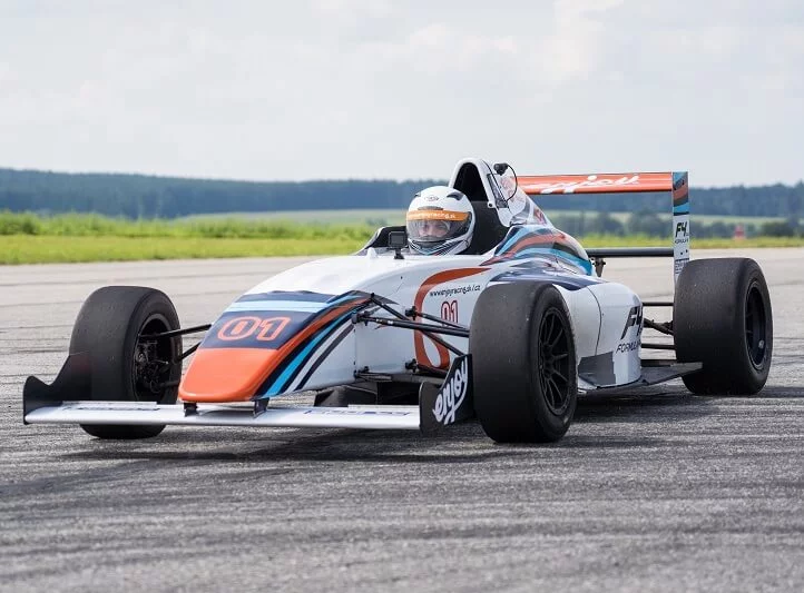 Jízda ve formuli F4 - 6 kol