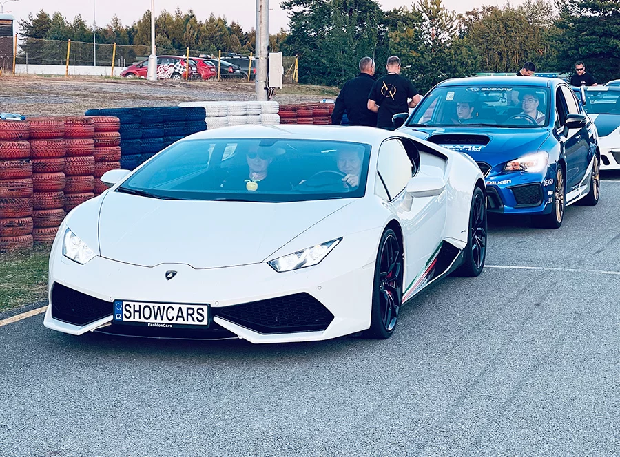 Jízda v Lamborghini na polygonu Most - 4 kola