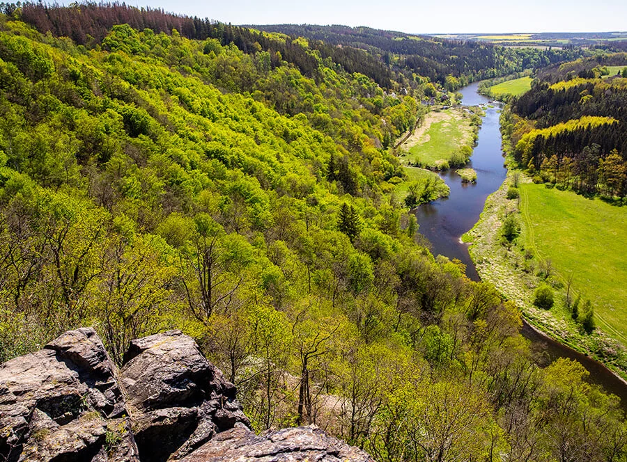 Noc v Resortu Darovanský dvůr****