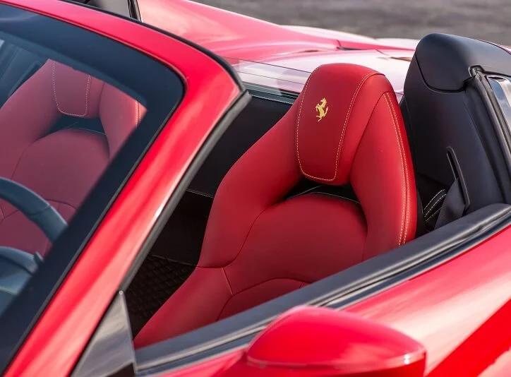 Jízda ve Ferrari 488 Spider - 2 kola