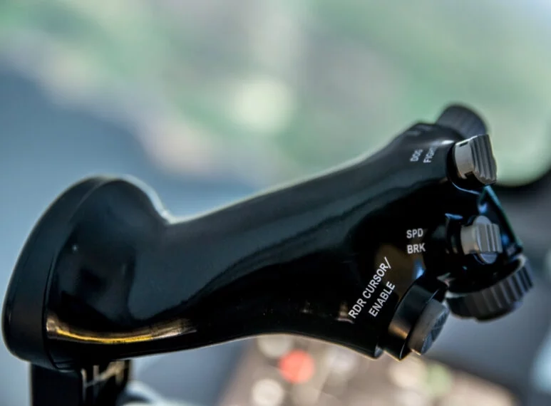 Simulovaný let se stíhačkou F16  Simulovaný let se stíhačkou F16