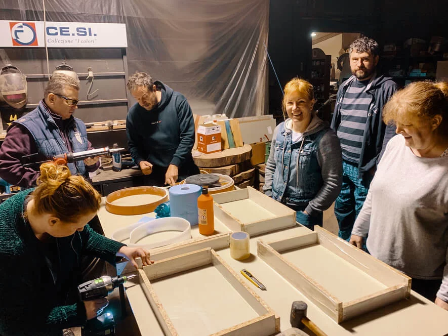 Workshop: výroba ze dřeva a epoxidu
