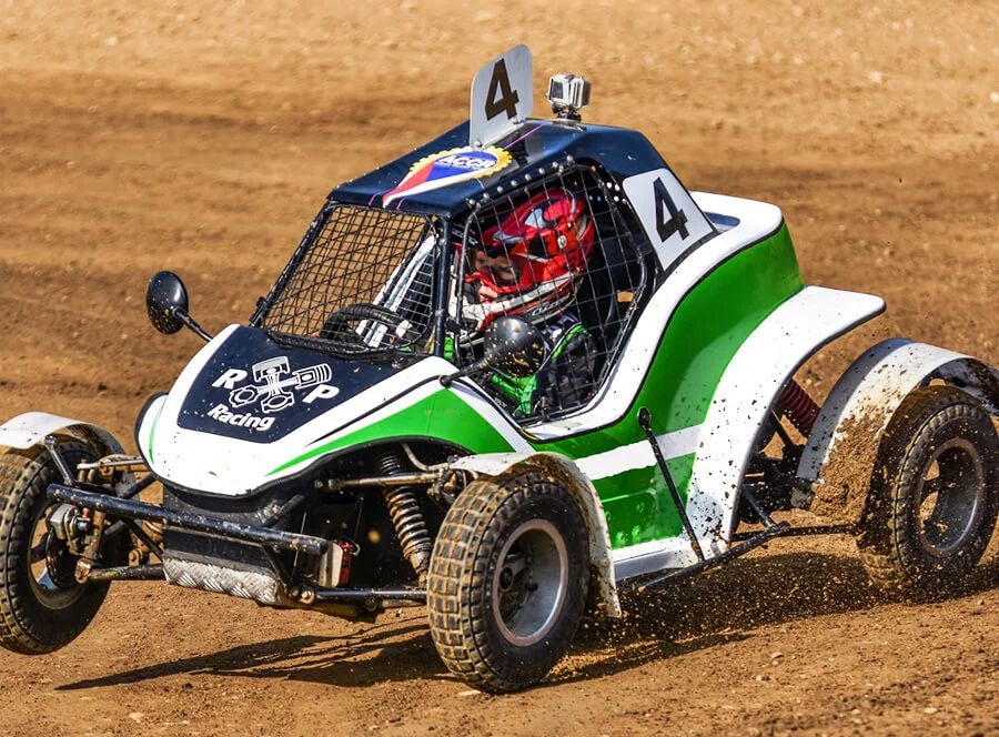 Jízda v dětské závodní buggy - 10 kol