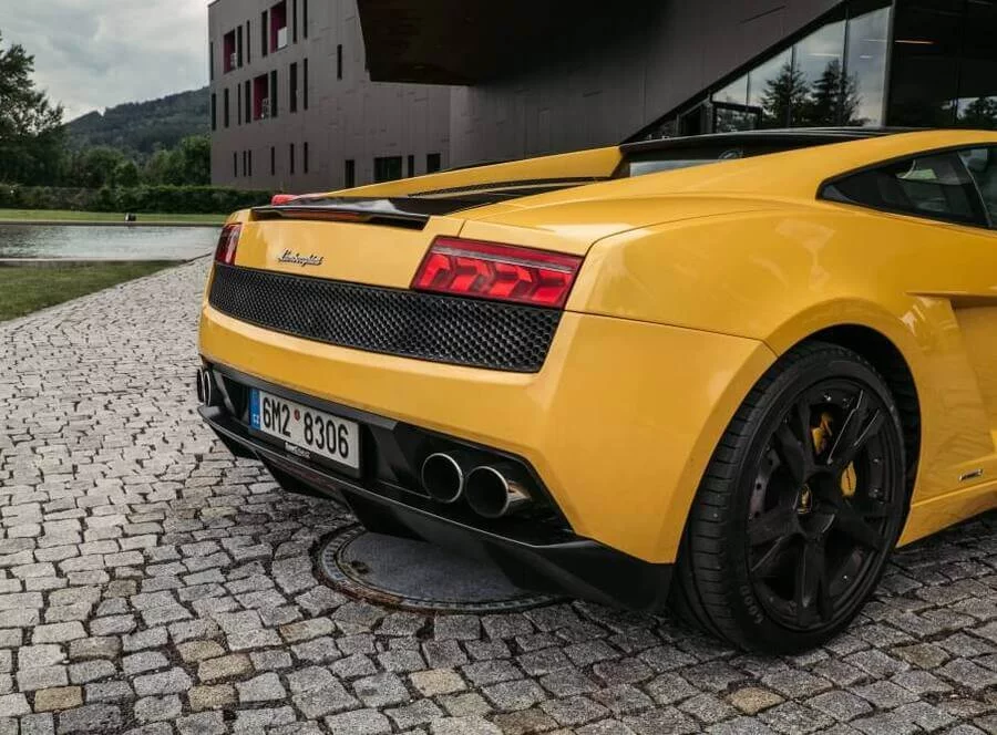 Jízda v Lamborghini Gallardo - 10 minut