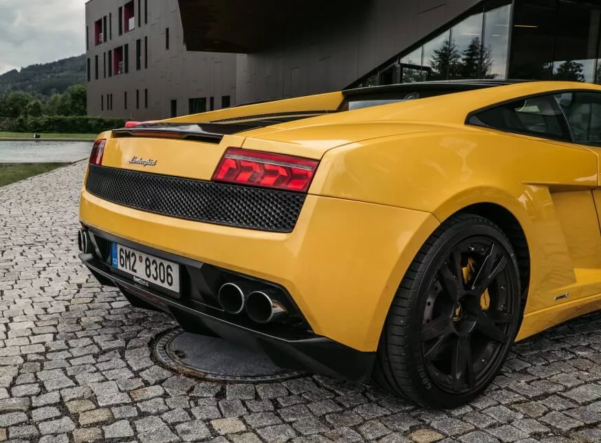 Jízda v Lamborghini Gallardo - 20 minut