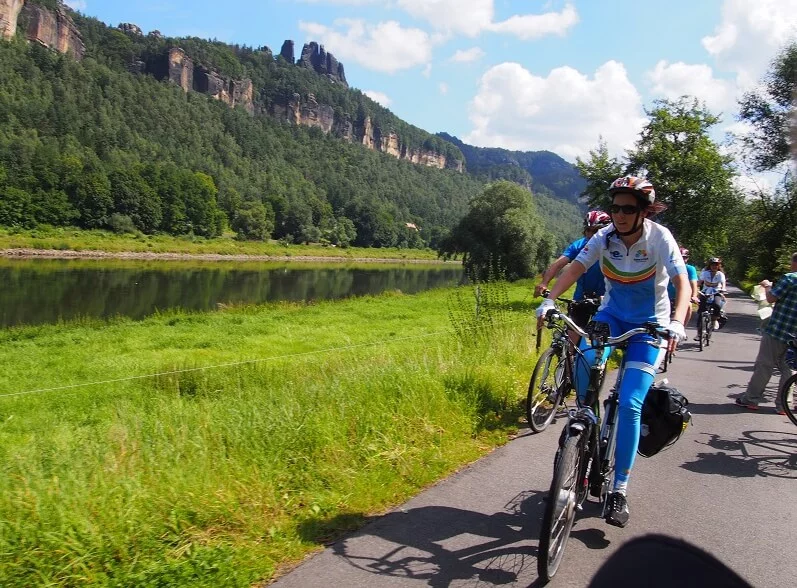 Na raftu a E-kole do Bad Schandau