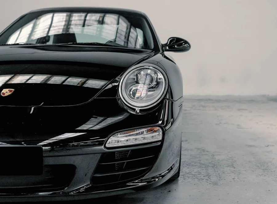 Jízda v Porsche 911 polygonu Brno - 4 kola